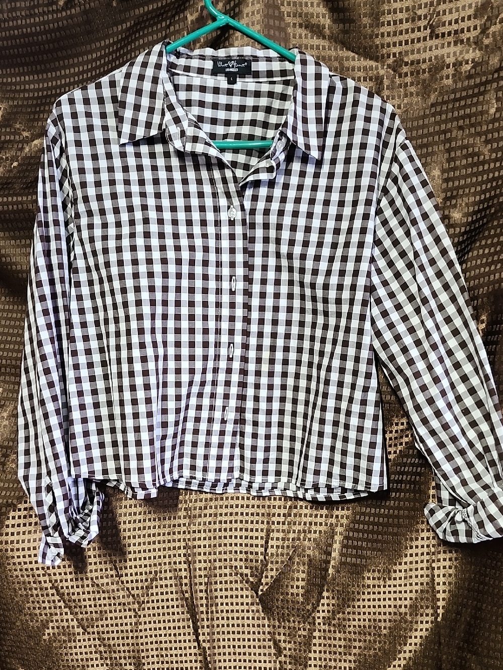 Velvet Heart Black and White Gingham Cropped Button-Front Top